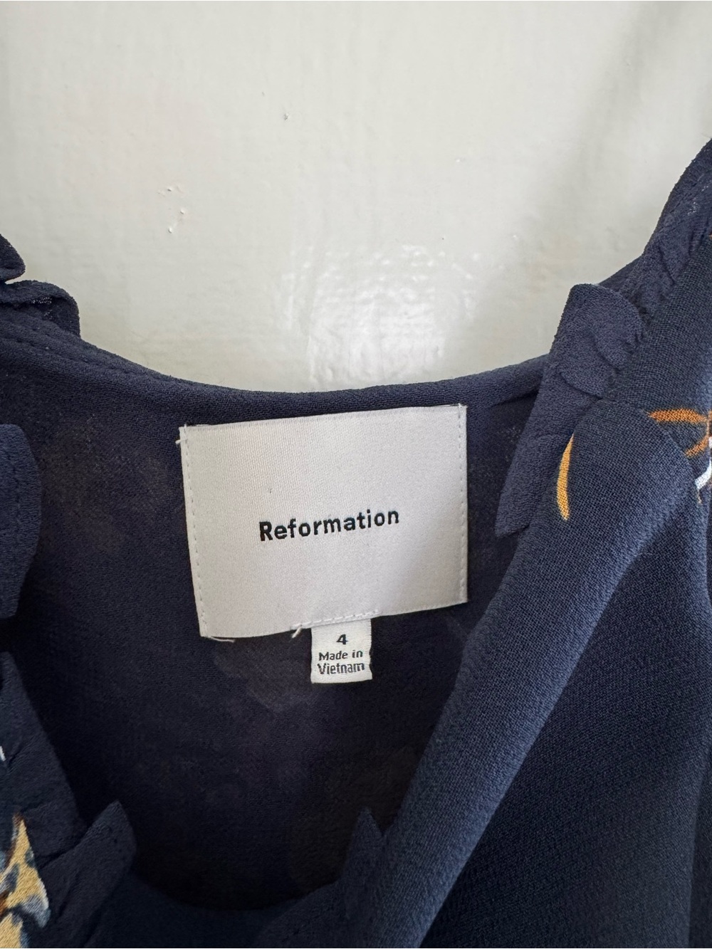 Reformation Lilibet dress in Seychelles (navy) - Picture 7 of 8
